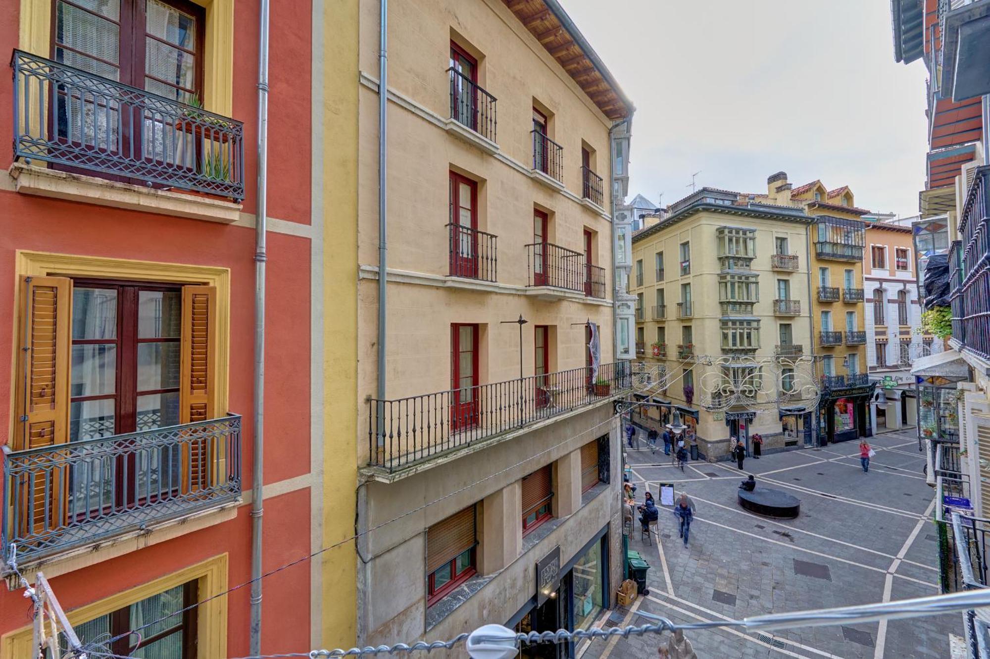 Heart Of Pamplona Apartments IV By Clabao מראה חיצוני תמונה