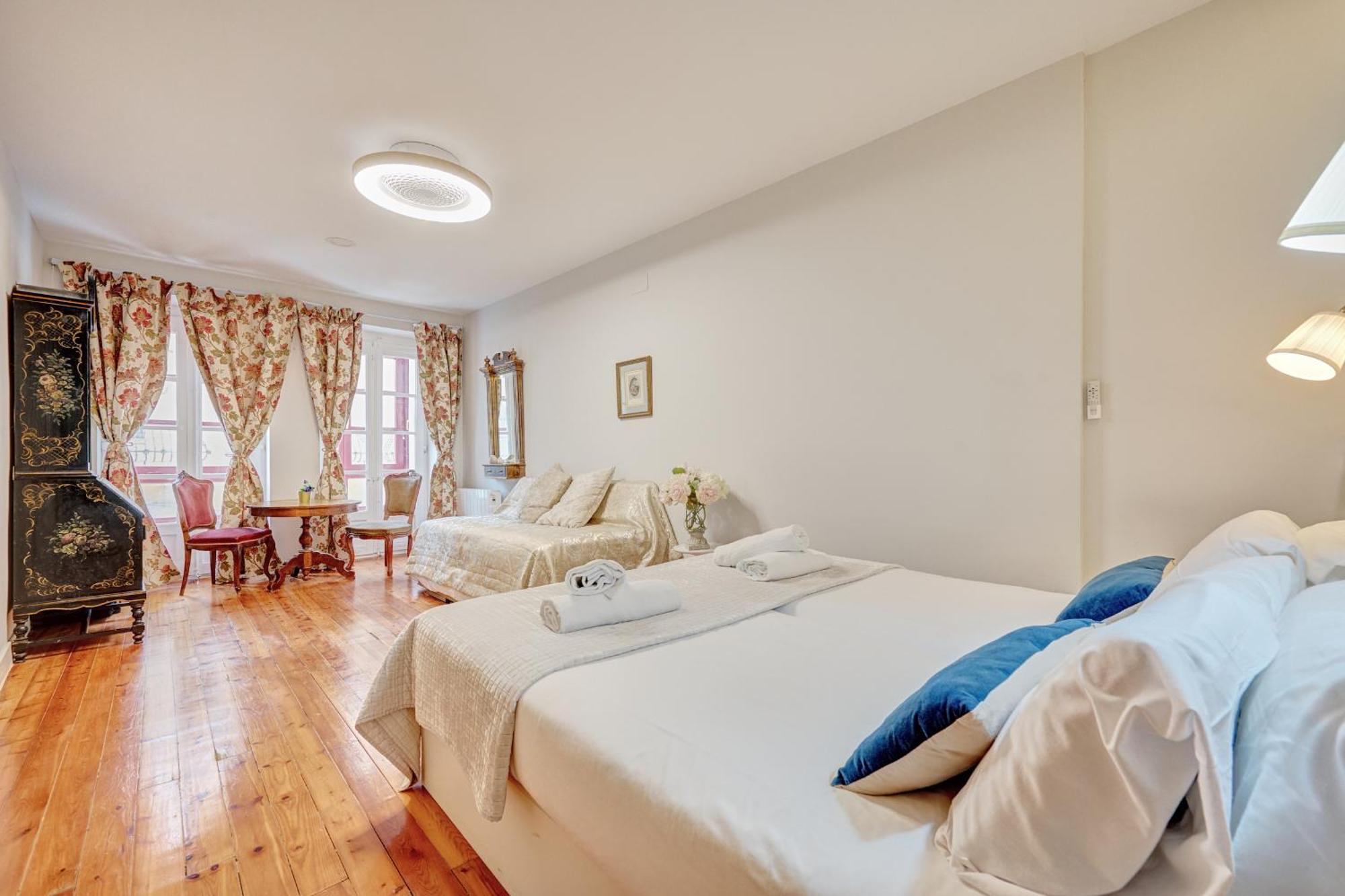 Heart Of Pamplona Apartments IV By Clabao מראה חיצוני תמונה